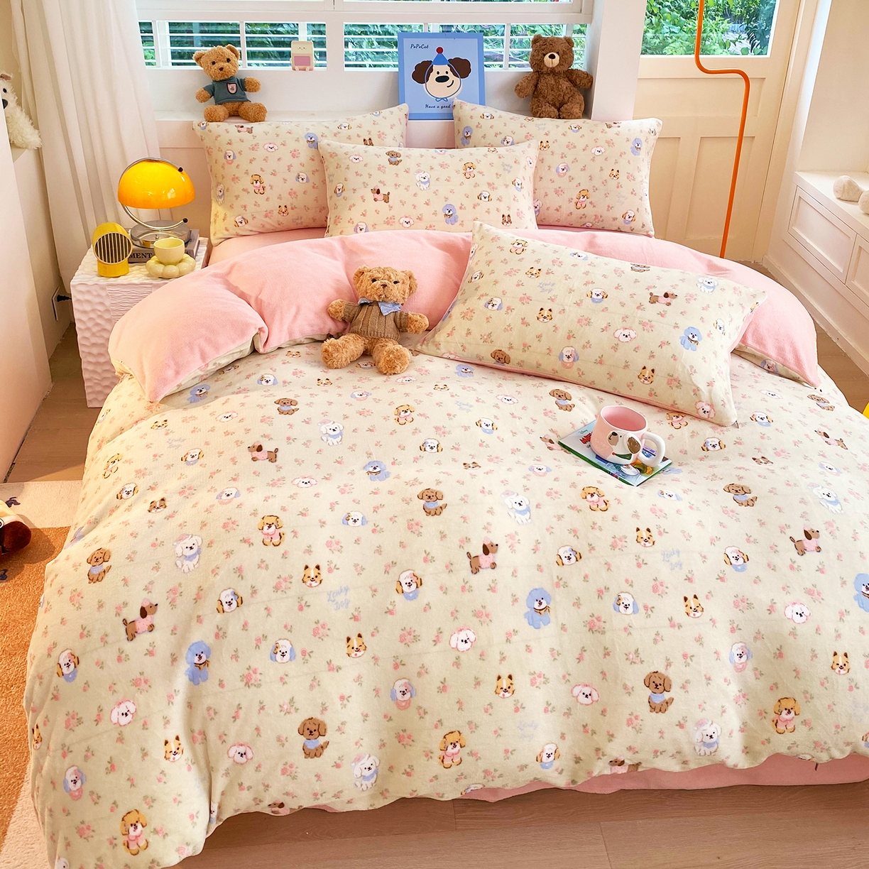 91家纺网 家纺一手货源 找家纺 悦织湾家纺 2025新款高克重牛奶绒印花四件套床单床笠轻奢时尚床上用品三四件套被套 迷你小狗