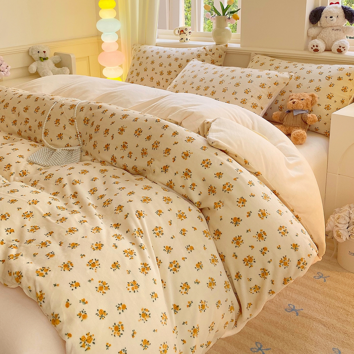 91家纺网 家纺一手货源 找家纺 悦织湾家纺 2025新款高克重牛奶绒印花四件套床单床笠轻奢时尚床上用品三四件套被套 田园小花