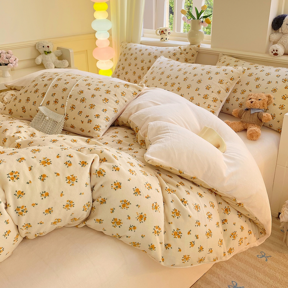 91家纺网 家纺一手货源 找家纺 悦织湾家纺 2025新款高克重牛奶绒印花四件套床单床笠轻奢时尚床上用品三四件套被套 田园小花