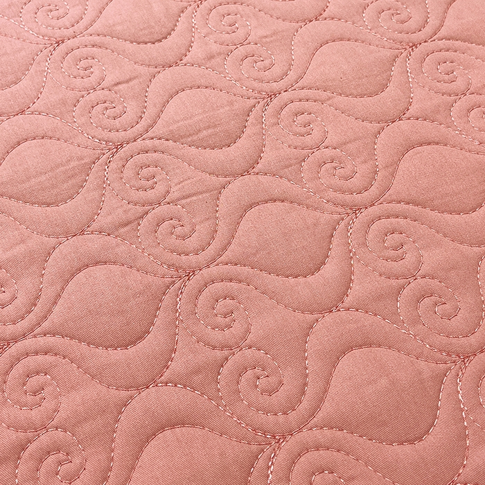 91家纺网 家纺一手货源 找家纺 小时代家纺 2025新款纯棉贡缎提花夹棉床盖四件套 查尔斯-血牙