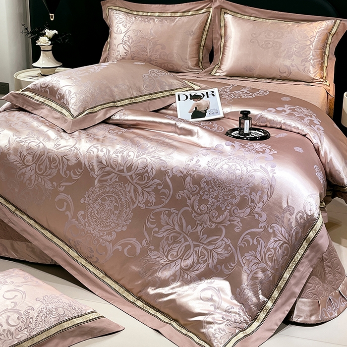 91家纺网 家纺一手货源 找家纺 小时代家纺 2025新款纯棉贡缎提花夹棉床盖四件套 豪华经典-灰金