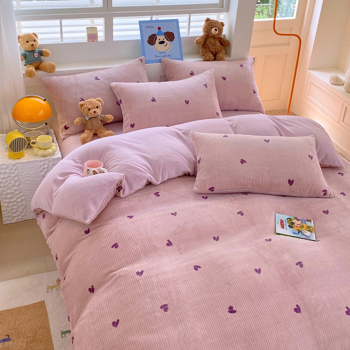 91家纺网 家纺一手货源 找家纺 悦织湾家纺 2025新款高克重牛奶绒印花四件套床单床笠轻奢时尚床上用品三四件套被套 条纹爱心