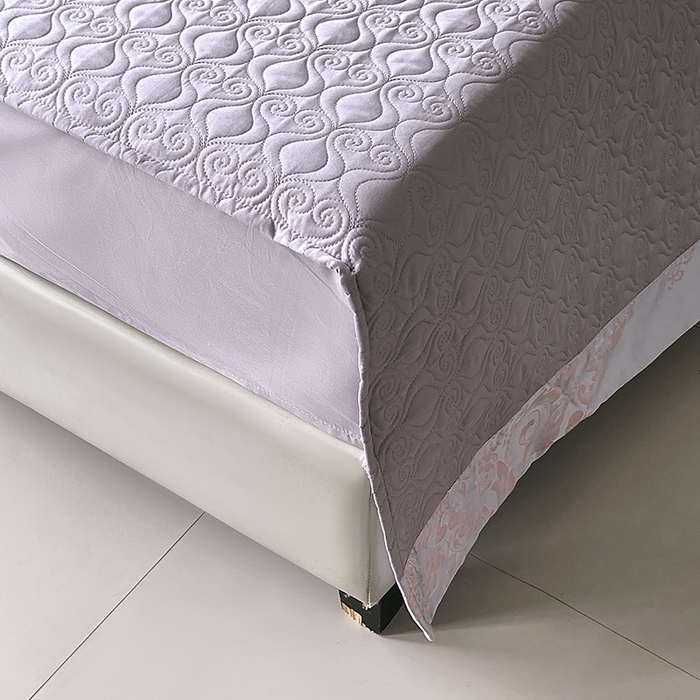 91家纺网 家纺一手货源 找家纺 小时代家纺 2025新款纯棉贡缎提花夹棉床盖四件套 欧式风情