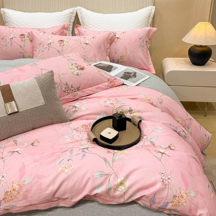 91家纺网 家纺一手货源 找家纺 凌鼎 2025新款100%全棉磨毛四件套数码印花加厚纯棉磨毛四件套缠绵粉