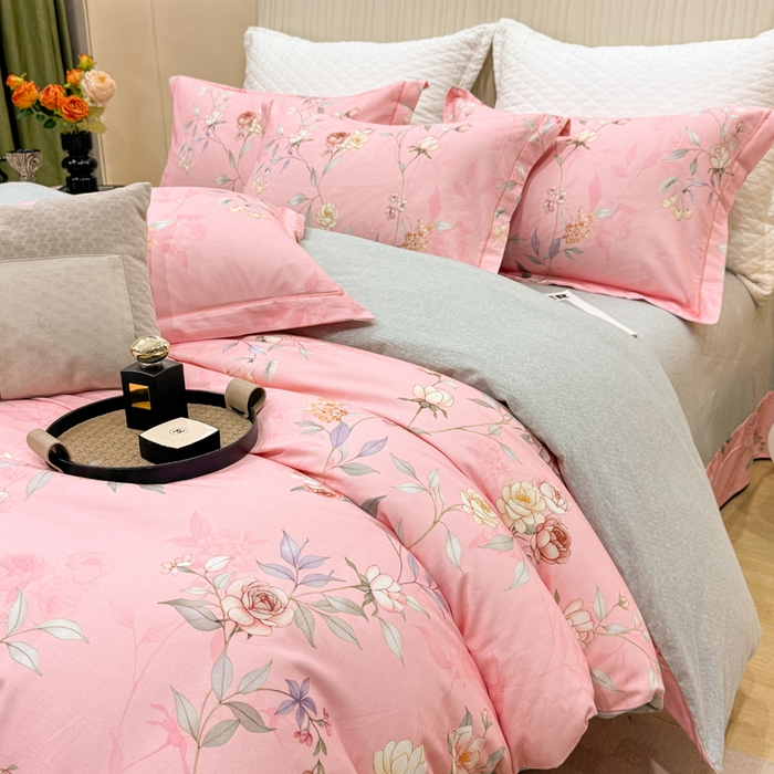 91家纺网 家纺一手货源 找家纺 凌鼎 2025新款100%全棉磨毛四件套数码印花加厚纯棉磨毛四件套缠绵粉