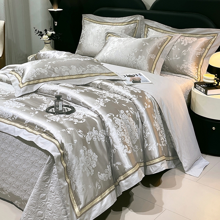 91家纺网 家纺一手货源 找家纺 小时代家纺 2025新款纯棉贡缎提花夹棉床盖四件套 维尼斯-浅灰