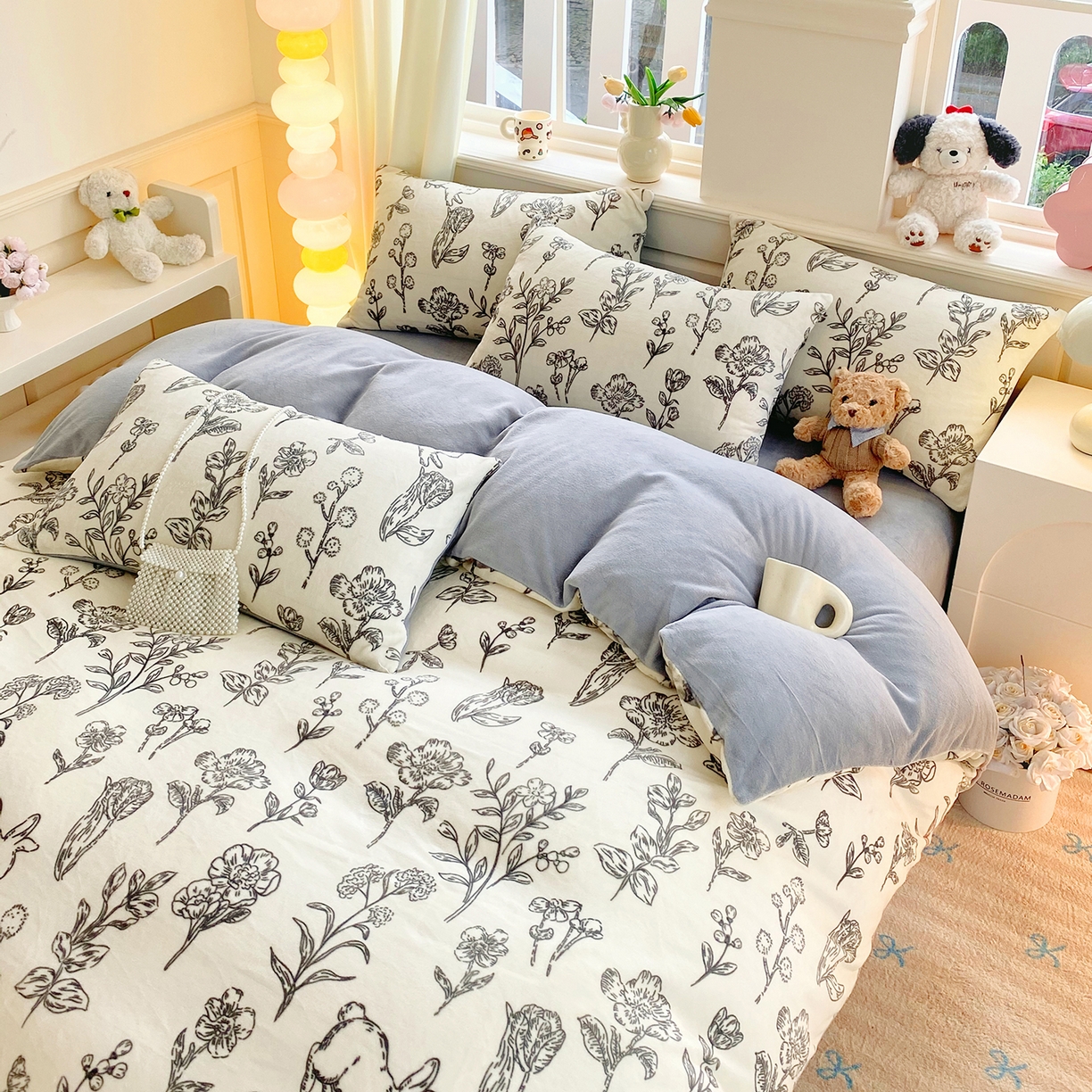 91家纺网 家纺一手货源 找家纺 悦织湾家纺 2025新款高克重牛奶绒印花四件套床单床笠轻奢时尚床上用品三四件套被套 兔斯基