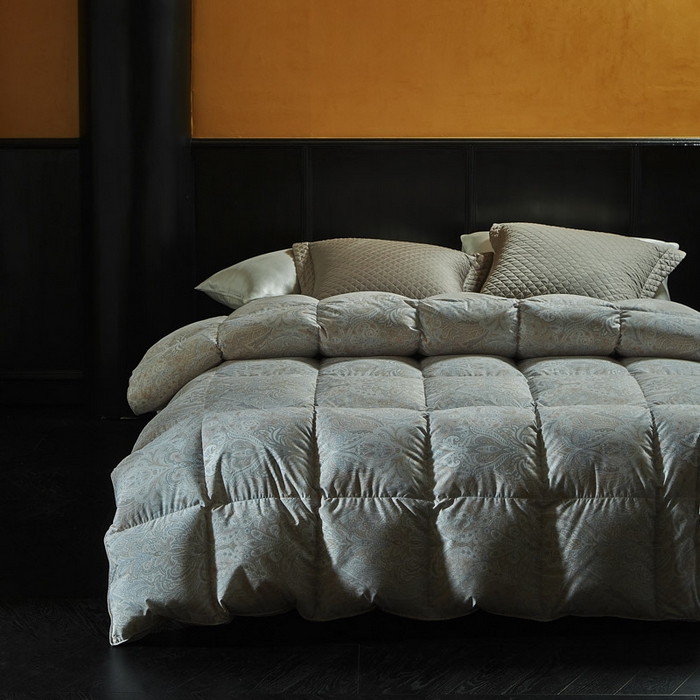 91家纺网 家纺一手货源 找家纺 暖羽屋羽绒馆 2025新款罗斯空间鹅绒丝被子95白鹅绒丝被芯双人婚庆冬被春秋被子被芯 D梦清荷