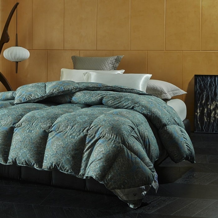 91家纺网 家纺一手货源 找家纺 暖羽屋羽绒馆 2025新款罗斯空间鹅绒丝被子95白鹅绒丝被芯双人婚庆冬被春秋被子被芯 D 烟雨青