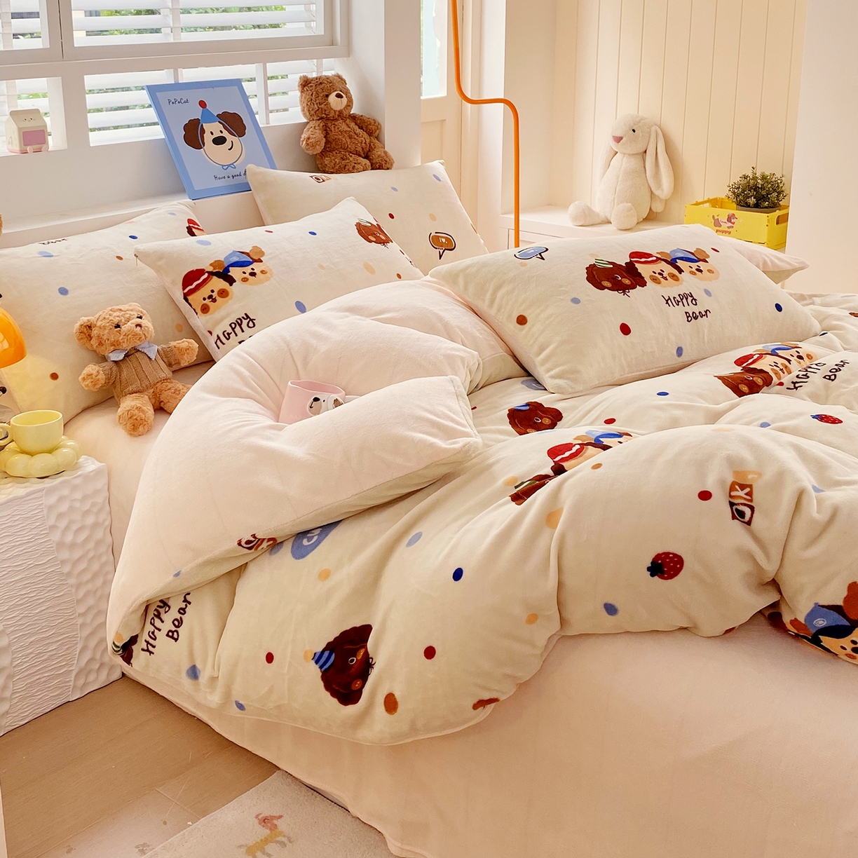 91家纺网 家纺一手货源 找家纺 悦织湾家纺 2025新款高克重牛奶绒印花四件套床单床笠轻奢时尚床上用品三四件套被套 旺旺狗