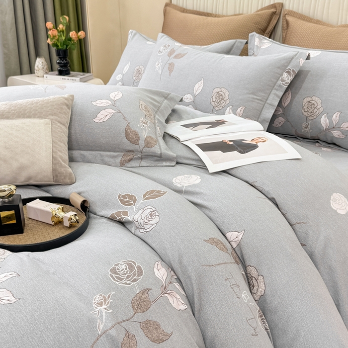 91家纺网 家纺一手货源 找家纺 凌鼎 2025新款100%全棉磨毛四件套数码印花加厚纯棉磨毛四件套玫瑰爱恋灰