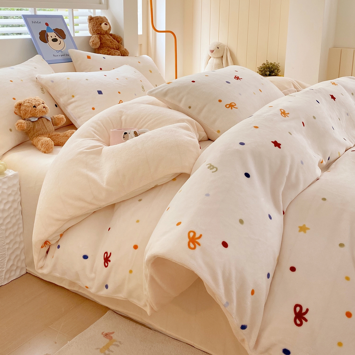 91家纺网 家纺一手货源 找家纺 悦织湾家纺 2025新款高克重牛奶绒印花四件套床单床笠轻奢时尚床上用品三四件套被套 五彩斑斓