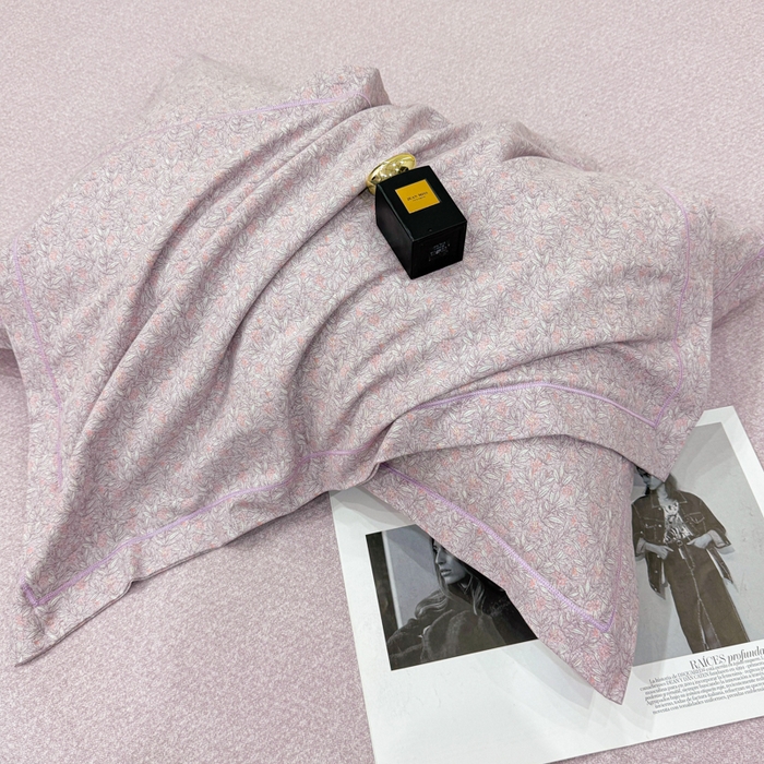 91家纺网 家纺一手货源 找家纺 凌鼎 2025新款100%全棉磨毛四件套数码印花加厚纯棉磨毛四件套如漫紫