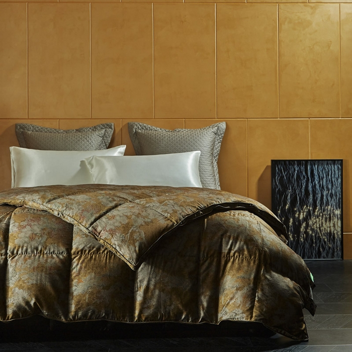 91家纺网 家纺一手货源 找家纺 暖羽屋羽绒馆 2025新款水墨羽绒被子95白鹅绒丝被芯古典中国风加厚羽毛被冬被春秋被子被芯 X 枫林晚