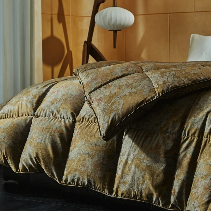 91家纺网 家纺一手货源 找家纺 暖羽屋羽绒馆 2025新款水墨羽绒被子95白鹅绒丝被芯古典中国风加厚羽毛被冬被春秋被子被芯 X 枫林晚