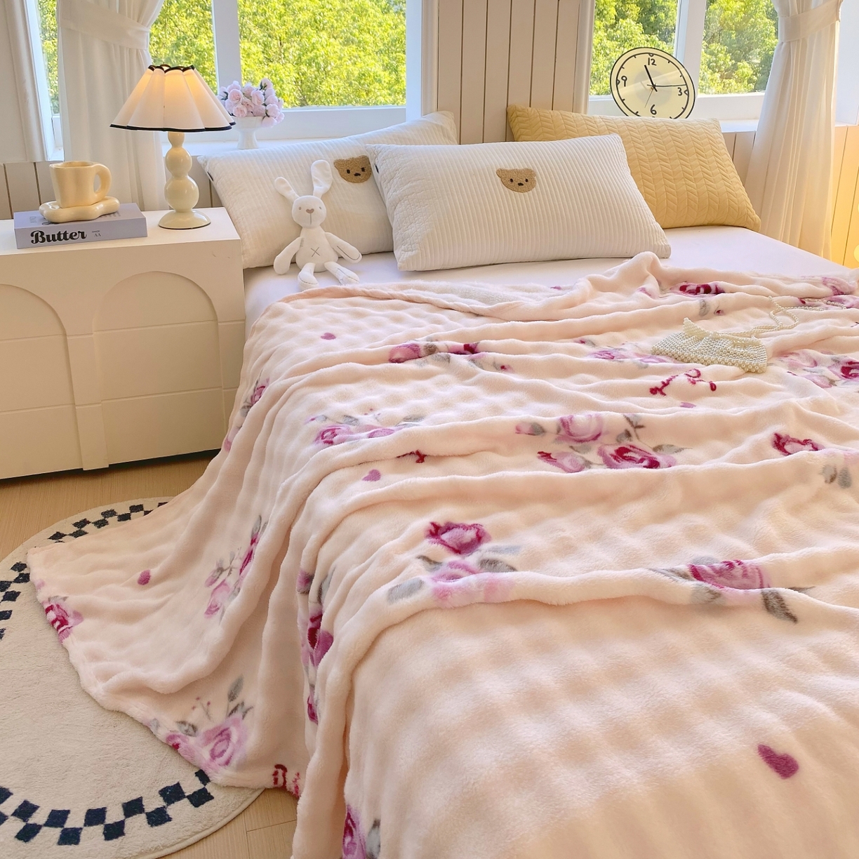 91家纺网 家纺一手货源 找家纺 悦织湾家纺 2025新款炫彩仿兔毛绒泡泡绒牛奶绒法兰绒毛毯休闲毯沙发盖毯跨境外贸出口专供 玫瑰情缘