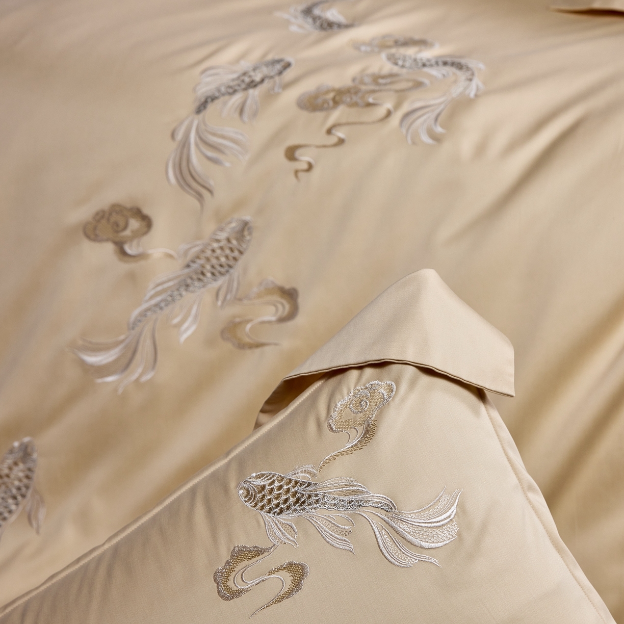 91家纺网 家纺一手货源 找家纺 淼铭家纺 2025秋冬新款新中式天丝棉磨毛刺绣工艺四件套-锦鲤系列 锦鲤-金