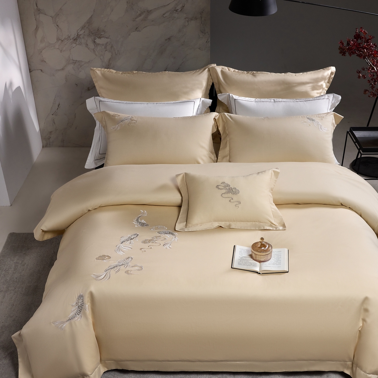 91家纺网 家纺一手货源 找家纺 淼铭家纺 2025秋冬新款新中式天丝棉磨毛刺绣工艺四件套-锦鲤系列 锦鲤-金