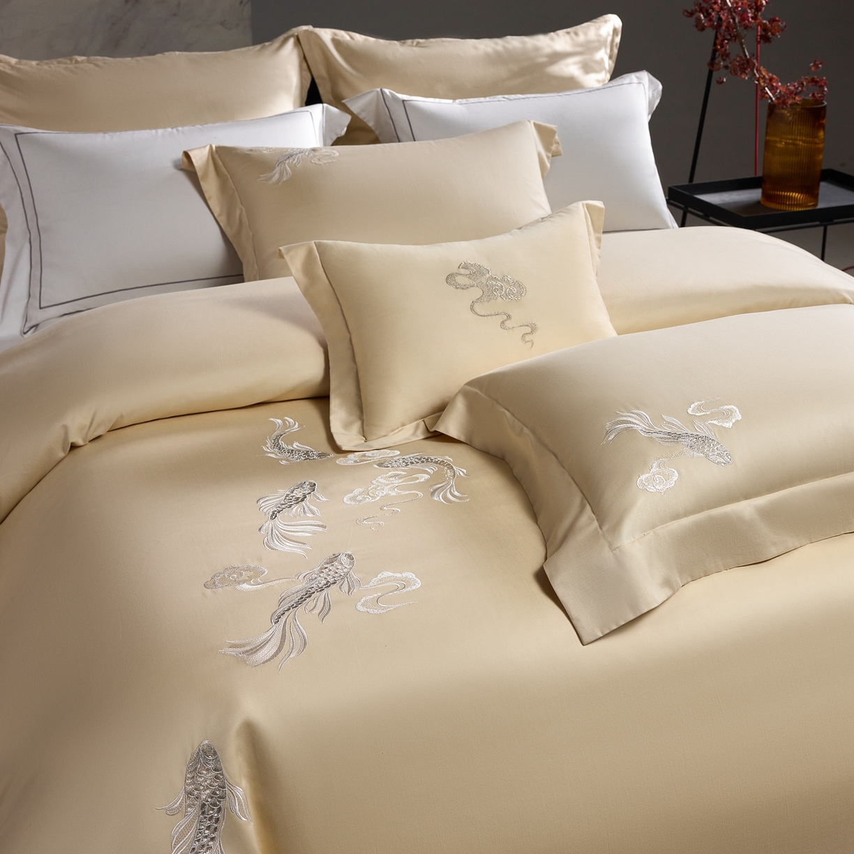 91家纺网 家纺一手货源 找家纺 淼铭家纺 2025秋冬新款新中式天丝棉磨毛刺绣工艺四件套-锦鲤系列 锦鲤-金