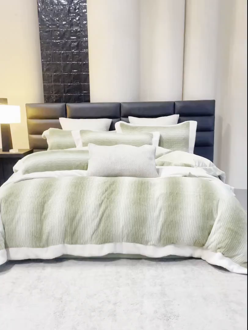 91家纺网 家纺一手货源 找家纺 佳汐蓝家纺 2025新款仿狐绒牛奶绒四件套-柔如系列 千山绿