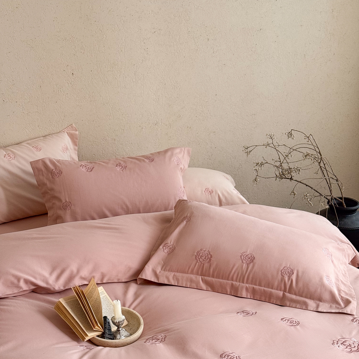 91家纺网 家纺一手货源 找家纺 佳汐蓝家纺 2025新款全棉百支暖绒磨毛四件套-伊瓦尔 伊瓦尔 浆果