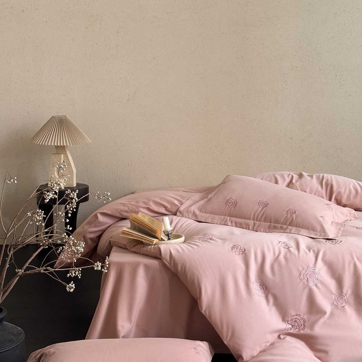 91家纺网 家纺一手货源 找家纺 佳汐蓝家纺 2025新款全棉百支暖绒磨毛四件套-伊瓦尔 伊瓦尔 浆果