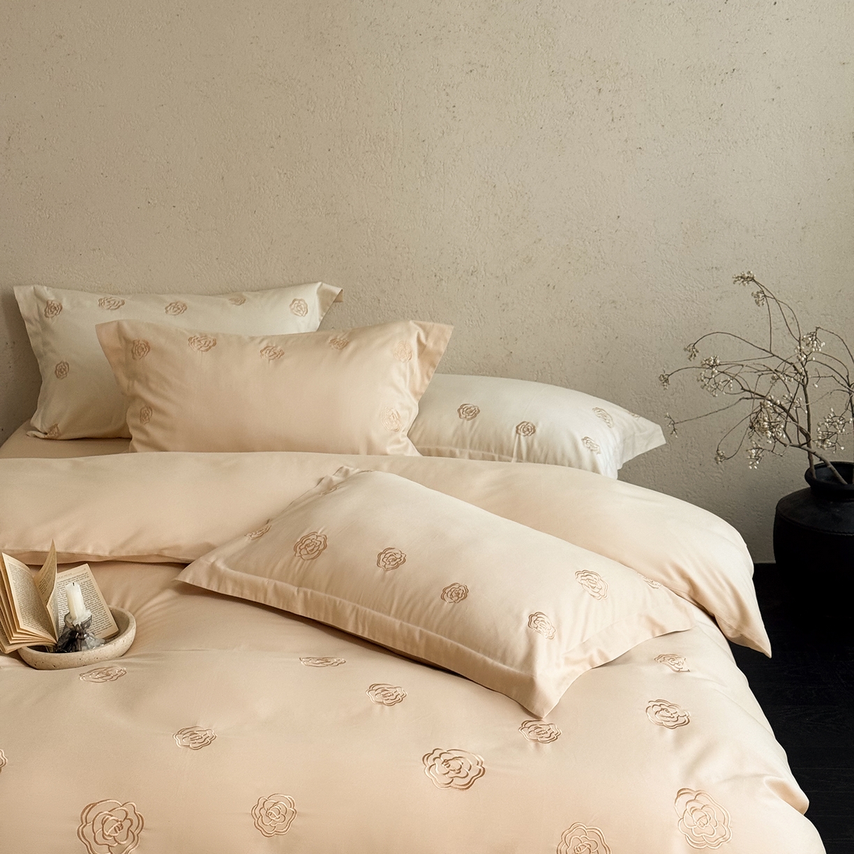 91家纺网 家纺一手货源 找家纺 佳汐蓝家纺 2025新款全棉百支暖绒磨毛四件套-伊瓦尔 伊瓦尔 卡其