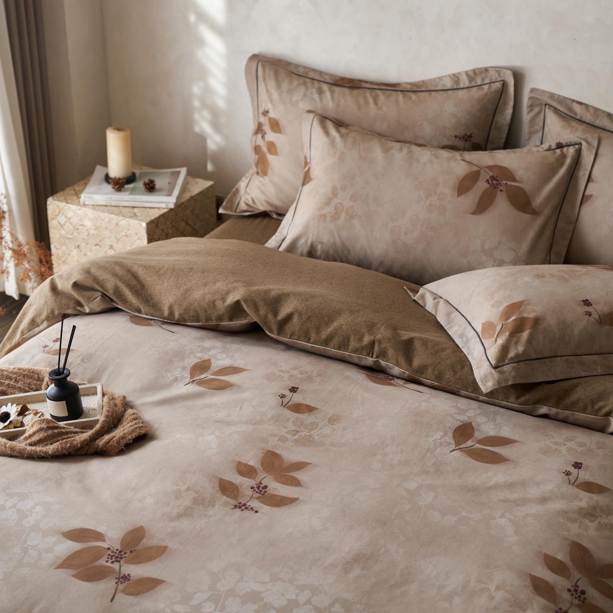 91家纺网 家纺一手货源 找家纺 涵宸家纺 2025新款全棉磨毛印花四件套-奥罗 观云