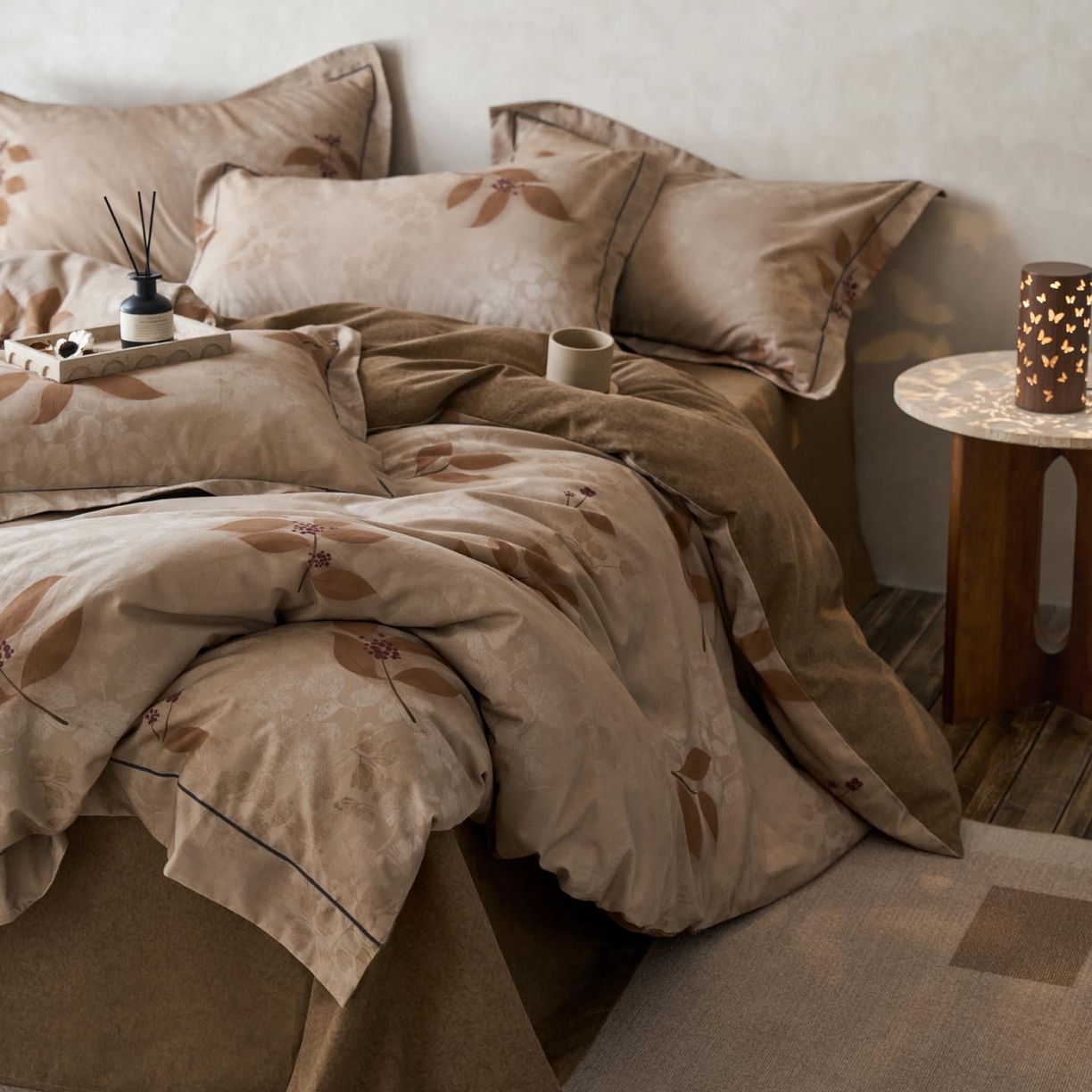 91家纺网 家纺一手货源 找家纺 涵宸家纺 2025新款全棉磨毛印花四件套-奥罗 观云