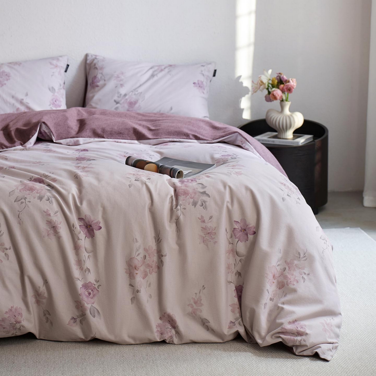 91家纺网 家纺一手货源 找家纺 涵宸家纺 2025新款全棉磨毛印花四件套-御岚 华韵-紫