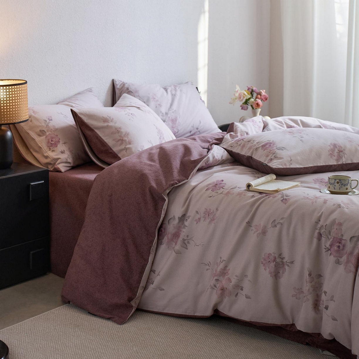 91家纺网 家纺一手货源 找家纺 涵宸家纺 2025新款全棉磨毛印花四件套-御岚 华韵-紫