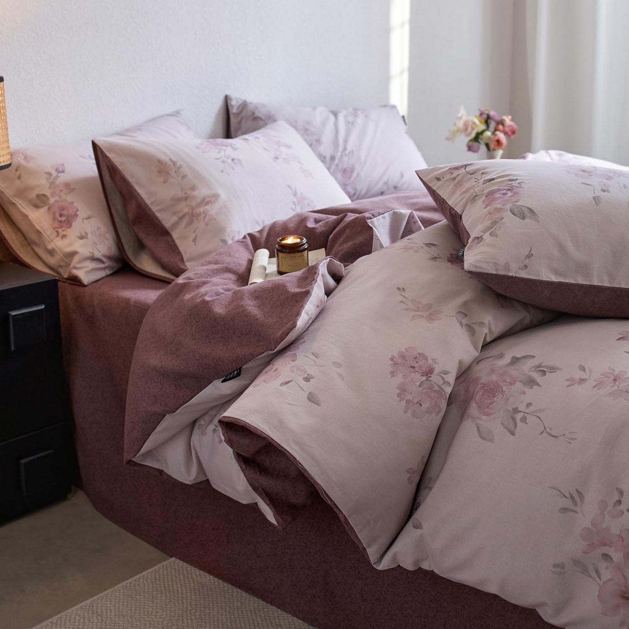 91家纺网 家纺一手货源 找家纺 涵宸家纺 2025新款全棉磨毛印花四件套-御岚 华韵-紫