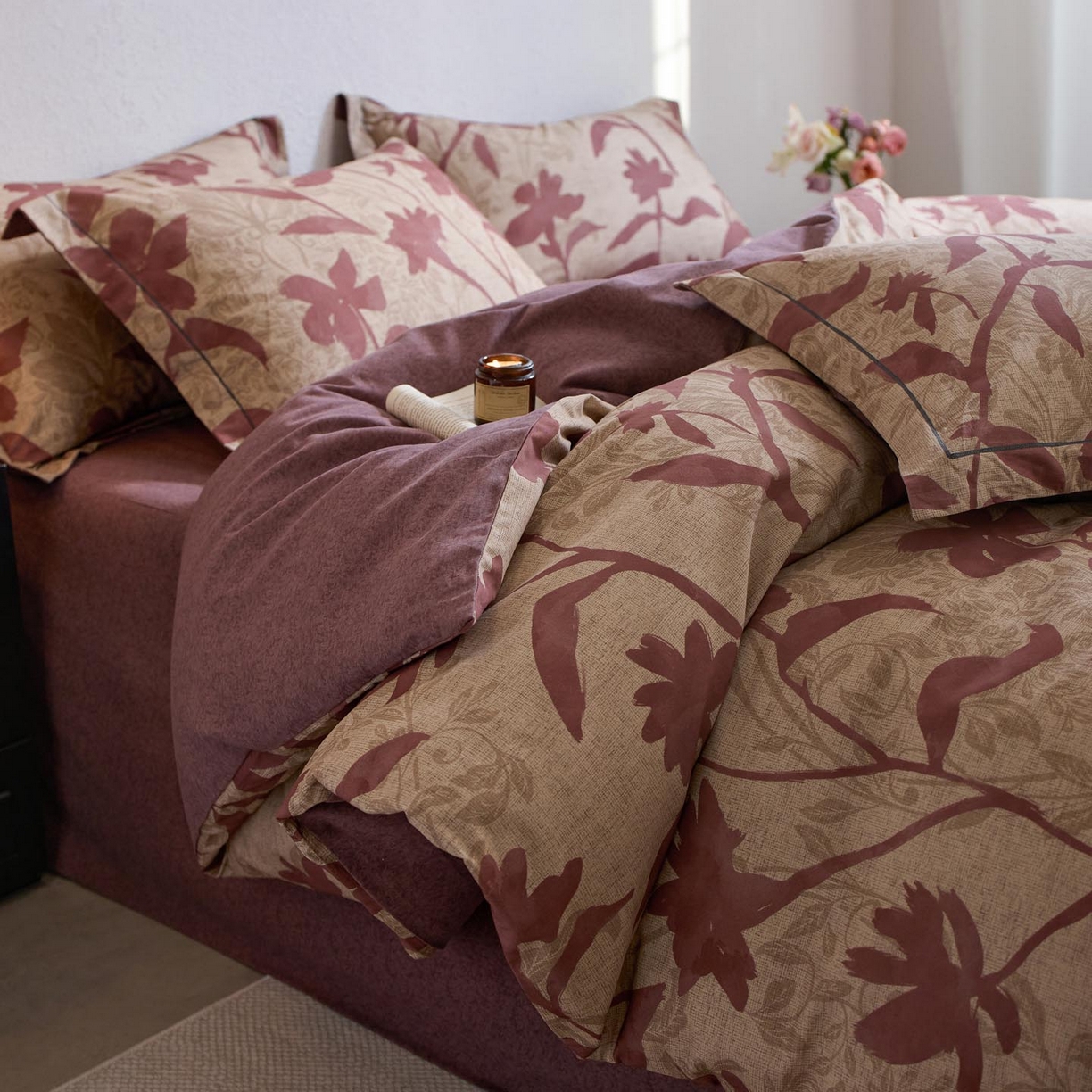 91家纺网 家纺一手货源 找家纺 涵宸家纺 2025新款全棉磨毛印花四件套-奥罗 枝语-红