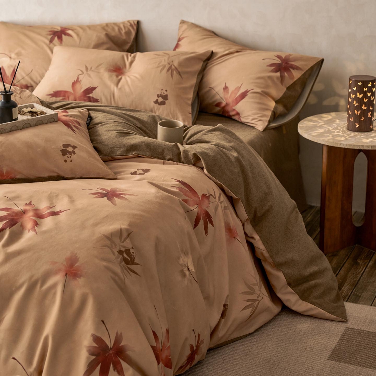 91家纺网 家纺一手货源 找家纺 涵宸家纺 2025新款全棉磨毛印花四件套-御岚 洛枫