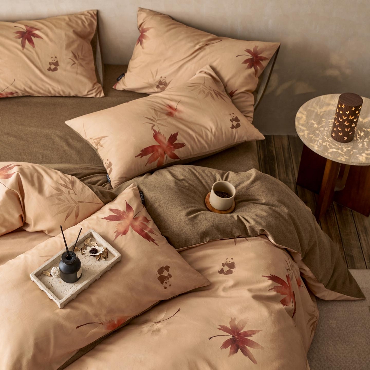 91家纺网 家纺一手货源 找家纺 涵宸家纺 2025新款全棉磨毛印花四件套-御岚 洛枫