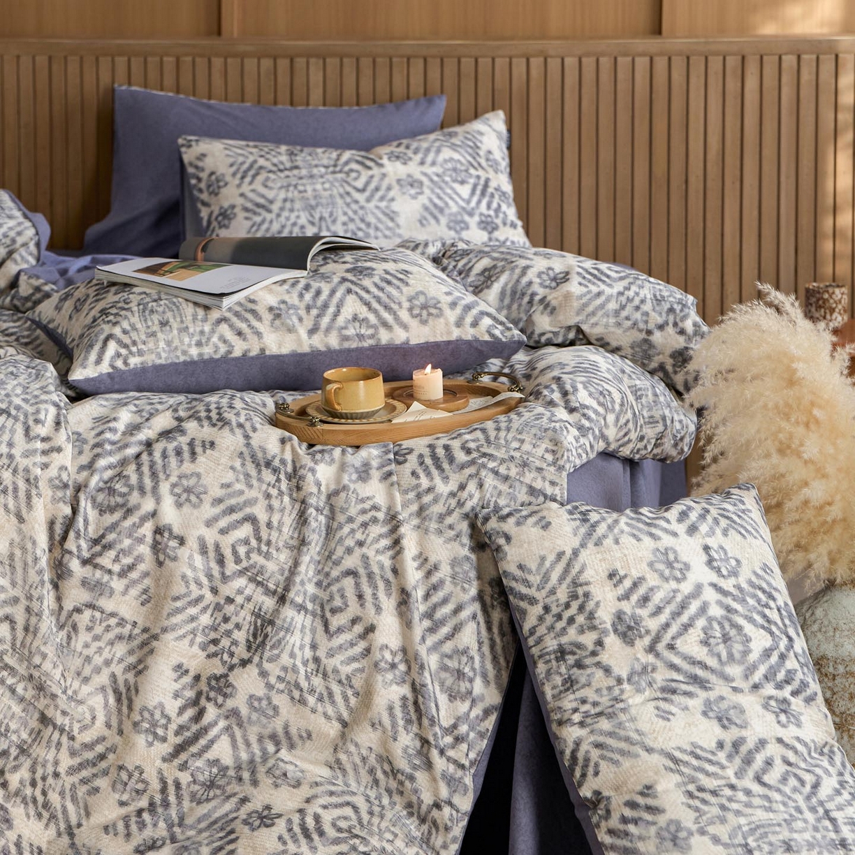 91家纺网 家纺一手货源 找家纺 涵宸家纺 2025新款全棉磨毛印花四件套-御岚 茗觉