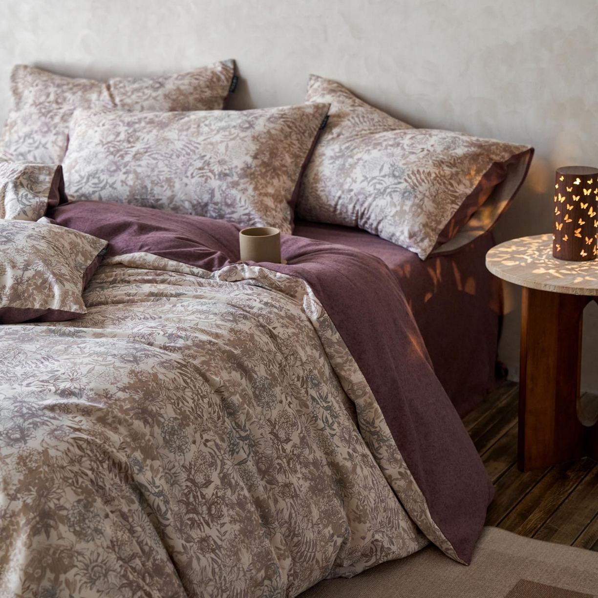 91家纺网 家纺一手货源 找家纺 涵宸家纺 2025新款全棉磨毛印花四件套-御岚 栖岚