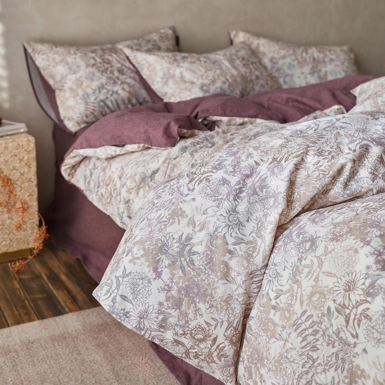 91家纺网 家纺一手货源 找家纺 涵宸家纺 2025新款全棉磨毛印花四件套-御岚 栖岚