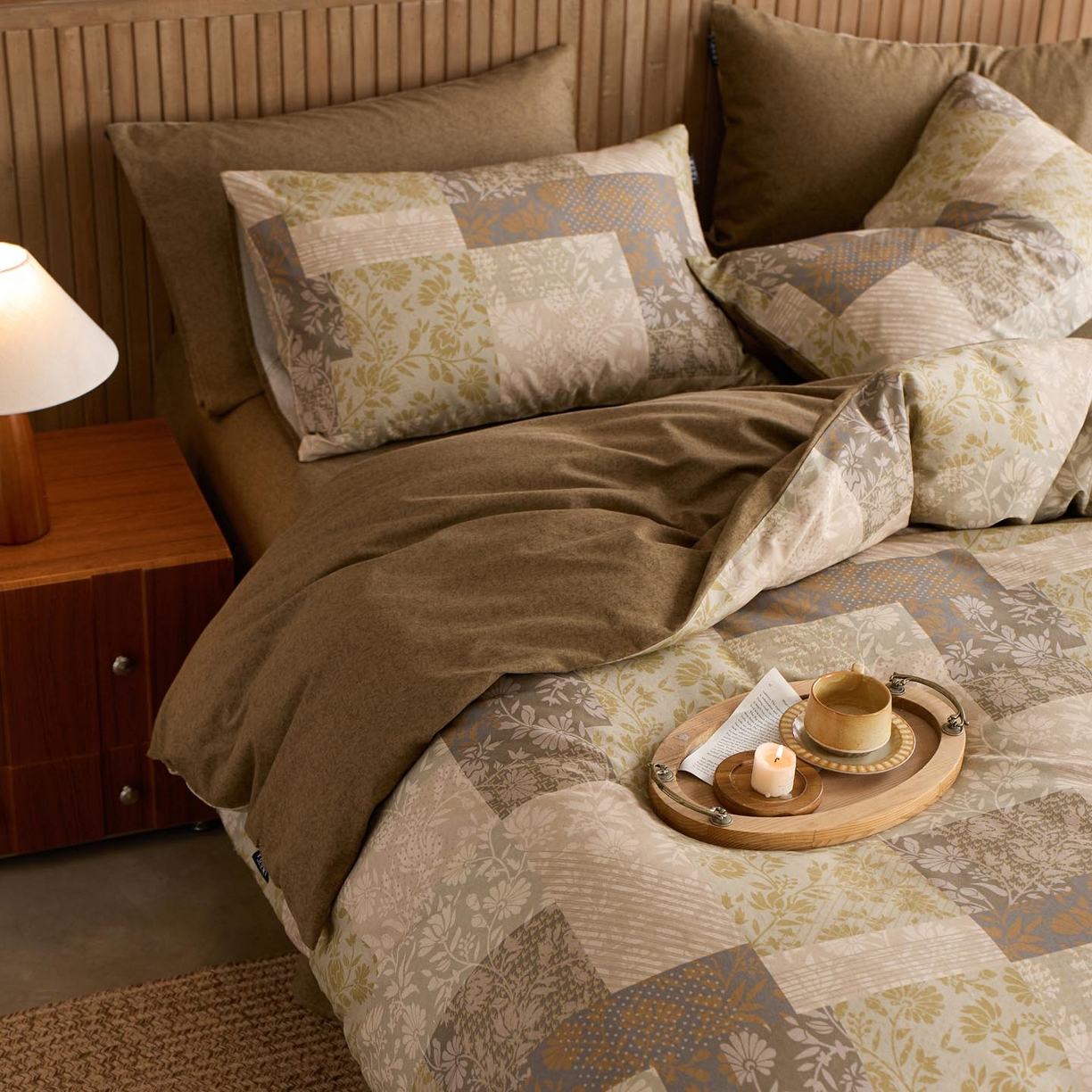 91家纺网 家纺一手货源 找家纺 涵宸家纺 2025新款全棉磨毛印花四件套-御岚 纹羌