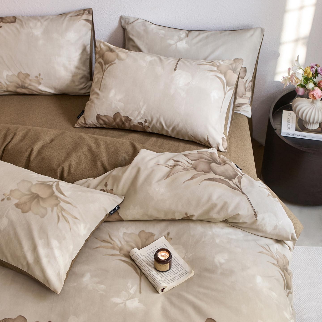 91家纺网 家纺一手货源 找家纺 涵宸家纺 2025新款全棉磨毛印花四件套-御岚 幽兰