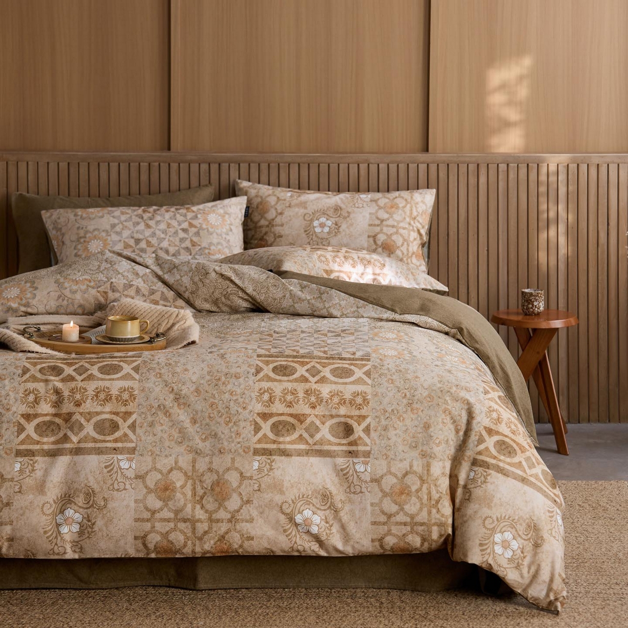 91家纺网 家纺一手货源 找家纺 涵宸家纺 2025新款全棉磨毛印花四件套-御岚 云瑶