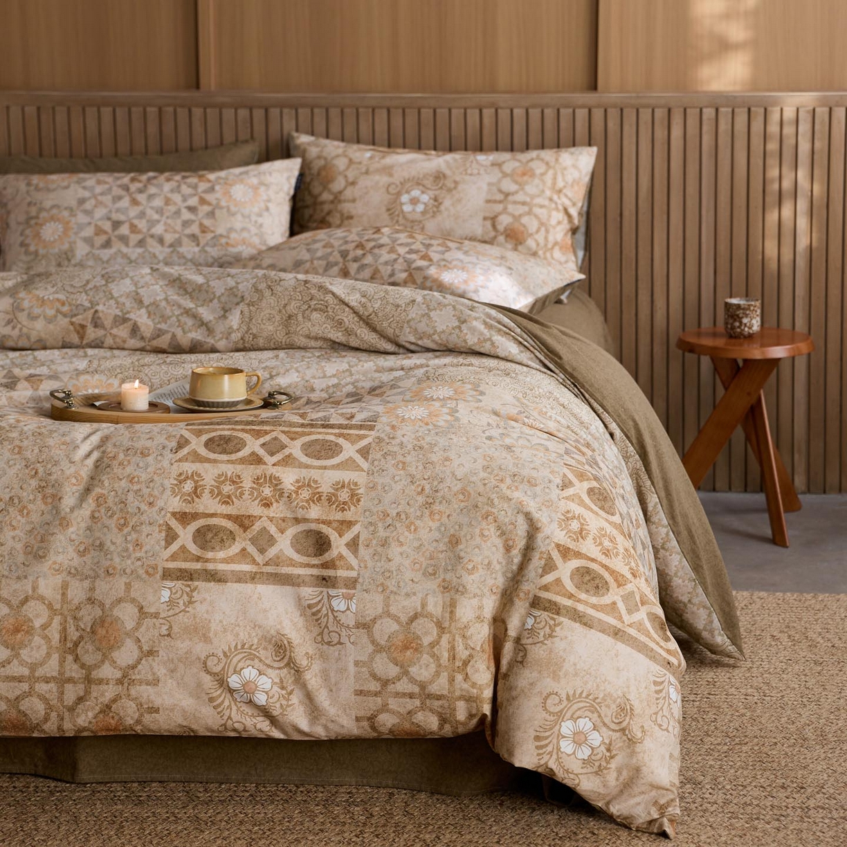 91家纺网 家纺一手货源 找家纺 涵宸家纺 2025新款全棉磨毛印花四件套-御岚 云瑶