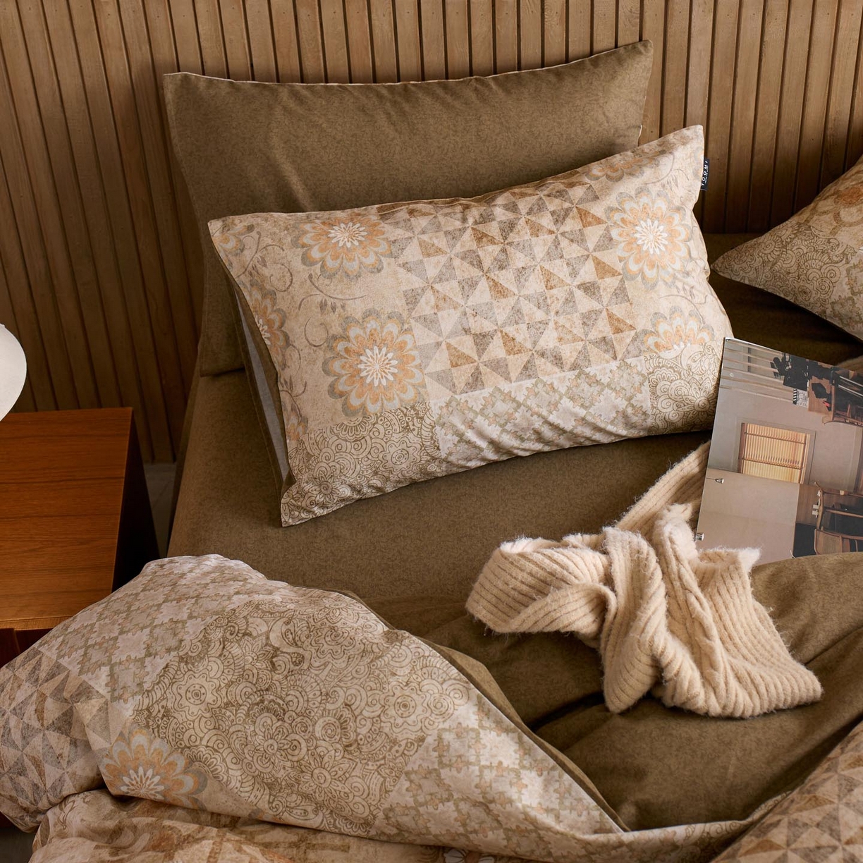 91家纺网 家纺一手货源 找家纺 涵宸家纺 2025新款全棉磨毛印花四件套-御岚 云瑶