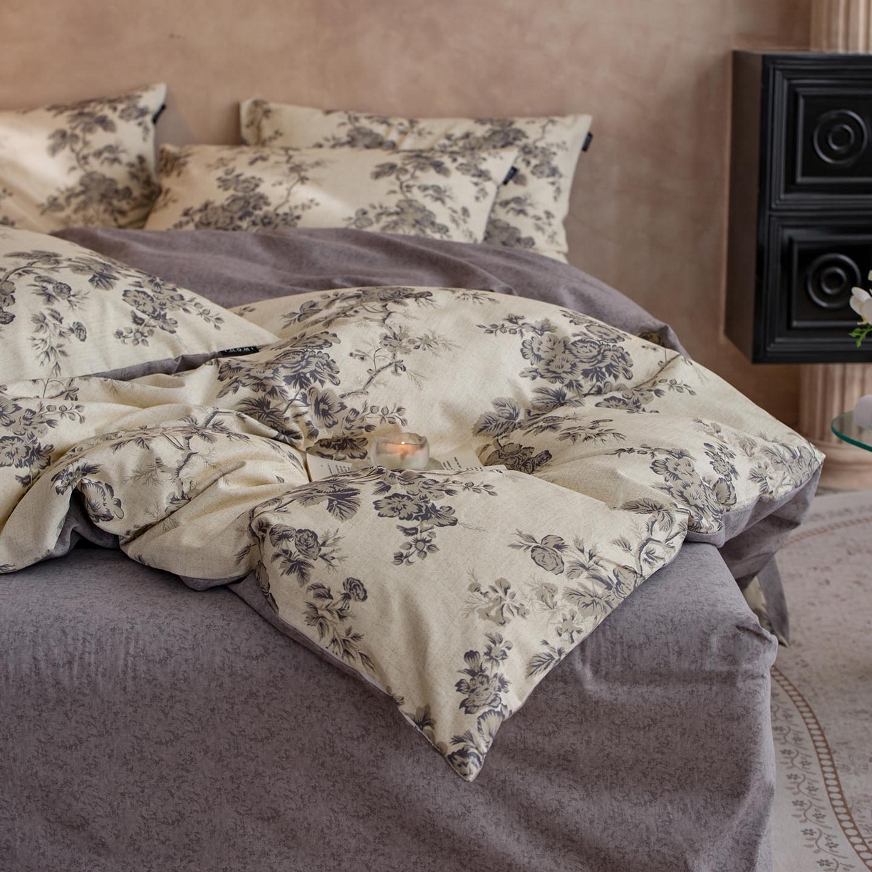 91家纺网 家纺一手货源 找家纺 涵宸家纺 2025新款全棉磨毛印花四件套-御岚 韵素