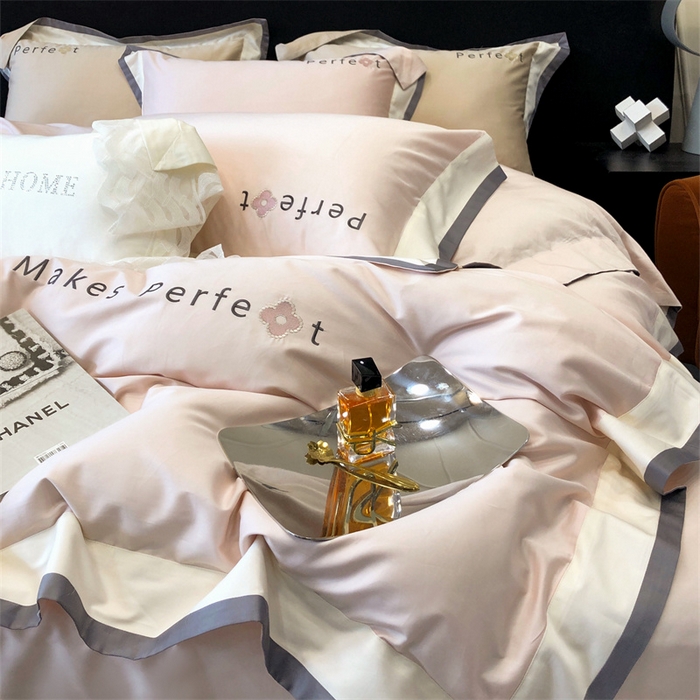 91家纺网 家纺一手货源 找家纺 馨蕊家居 2025秋冬新品100s高奢典藏简约全棉四件套系列-莫斯科 莫斯科-初夏粉