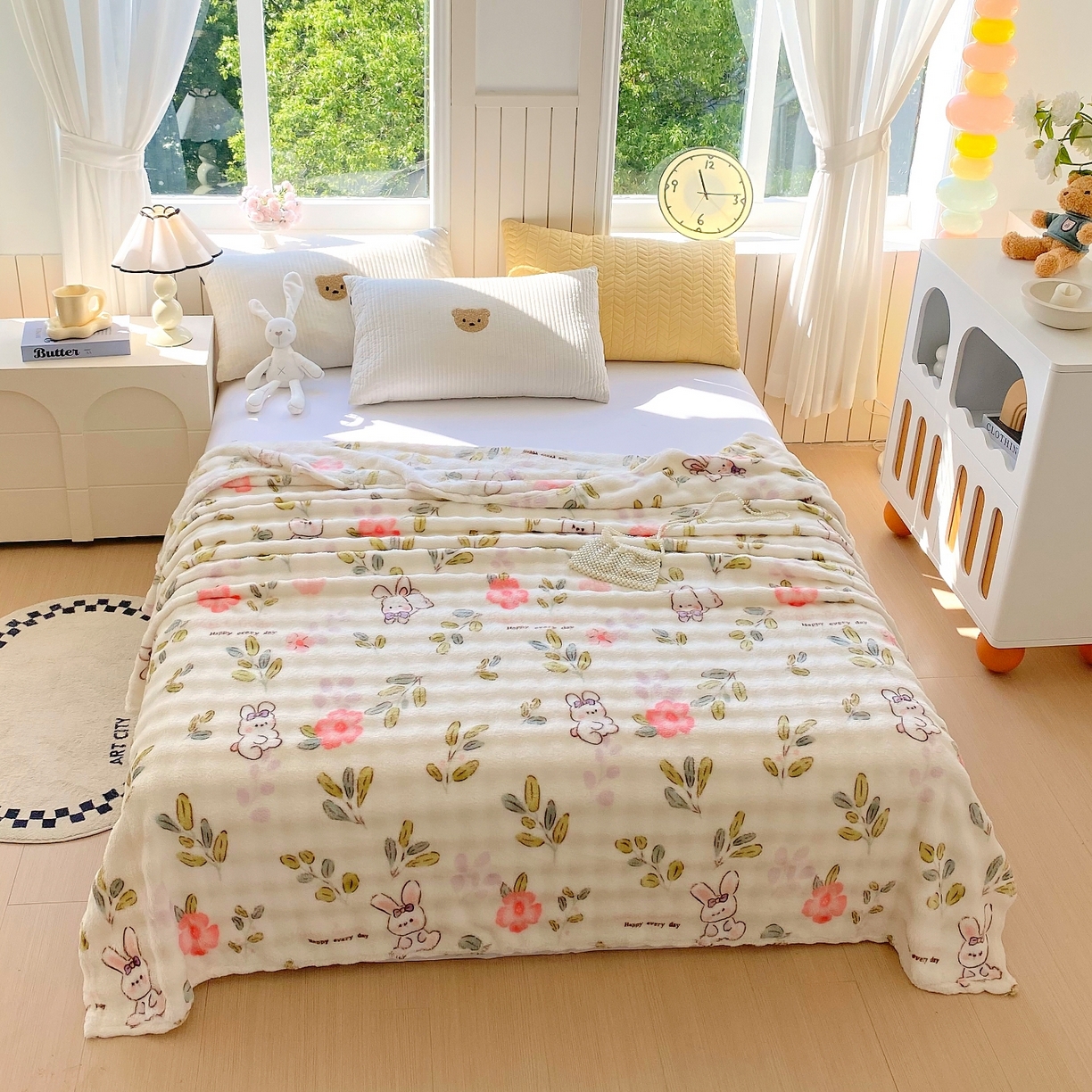 91家纺网 家纺一手货源 找家纺 悦织湾家纺 2025新款炫彩仿兔毛绒泡泡绒牛奶绒法兰绒毛毯休闲毯沙发盖毯跨境外贸出口专供 青青小兔