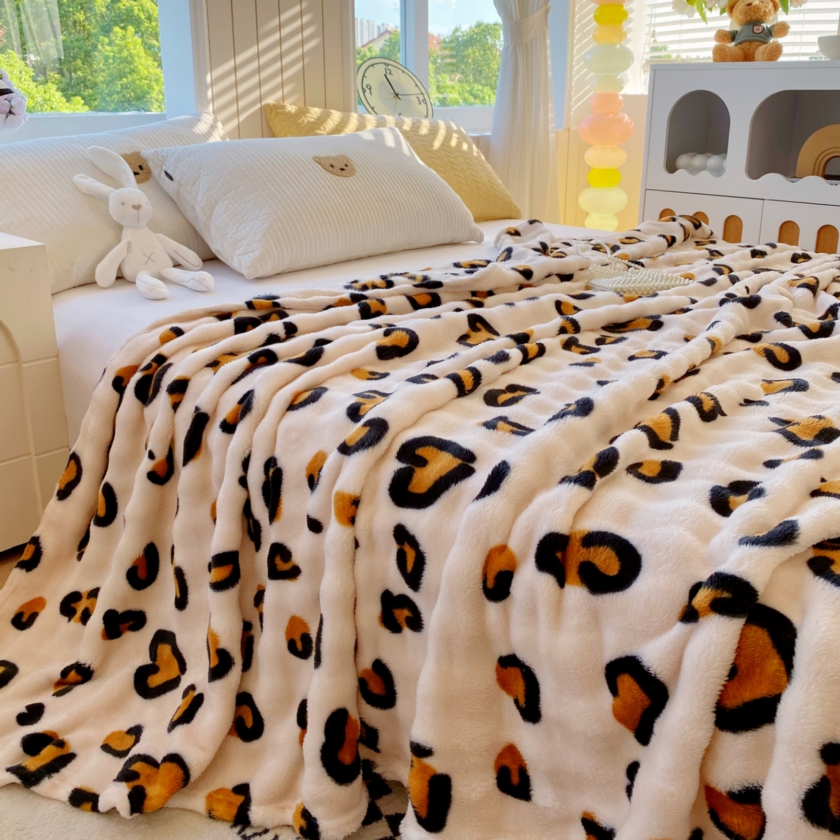 91家纺网 家纺一手货源 找家纺 悦织湾家纺 2025新款炫彩仿兔毛绒泡泡绒牛奶绒法兰绒毛毯休闲毯沙发盖毯跨境外贸出口专供 托斯卡纳豹纹