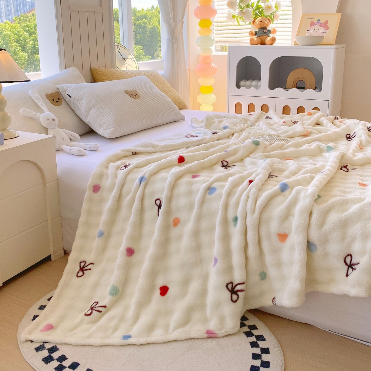 91家纺网 家纺一手货源 找家纺 悦织湾家纺 2025新款炫彩仿兔毛绒泡泡绒牛奶绒法兰绒毛毯休闲毯沙发盖毯跨境外贸出口专供 温馨