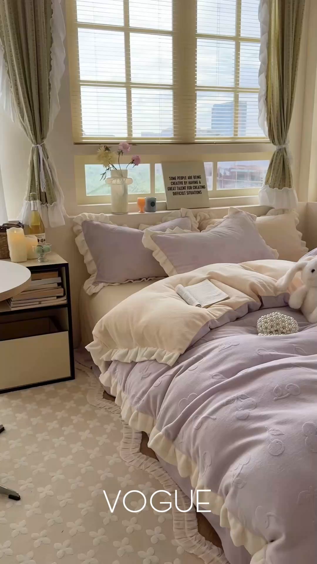 91家纺网 家纺一手货源 找家纺 潘朵拉家纺 2025高克重雕花绒樱桃琥珀系列牛奶绒四件套 樱桃琥珀紫