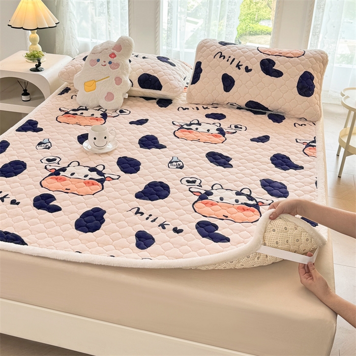 91家纺网 家纺一手货源 找家纺 （总）优选 2025热款外贸跨境电商热销款冬季加厚牛奶绒印花床垫床垫学生单人宿舍上下铺